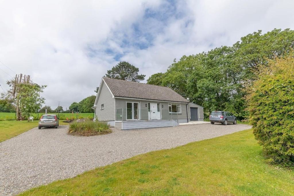 2 Bed Waterfront Property - Close To Courtmacsherry Cork Dış mekan fotoğraf