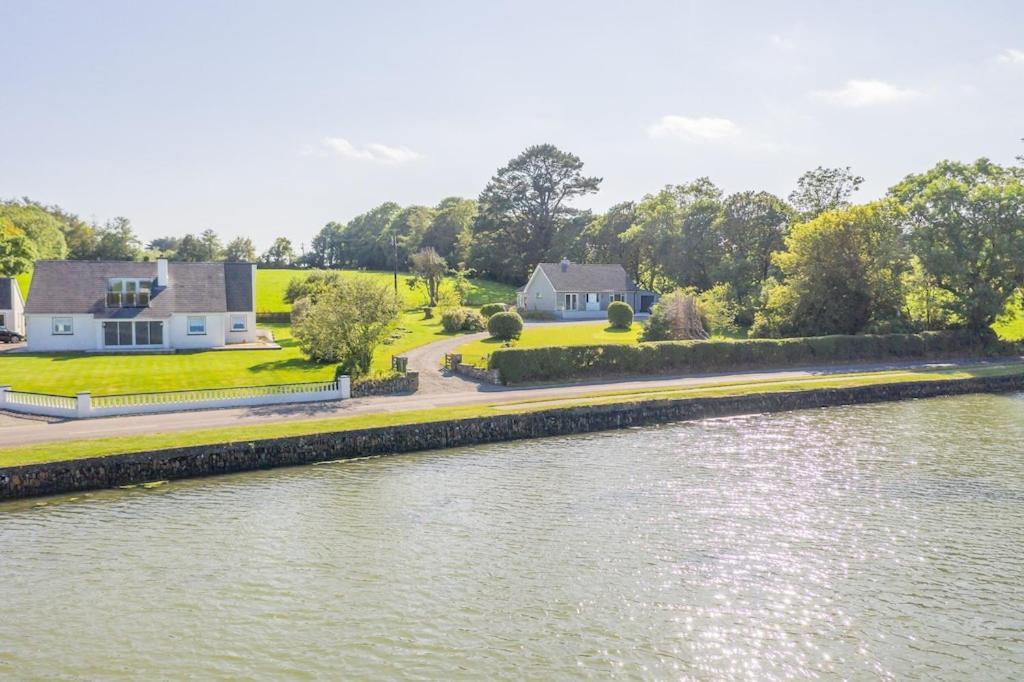 2 Bed Waterfront Property - Close To Courtmacsherry Cork Dış mekan fotoğraf